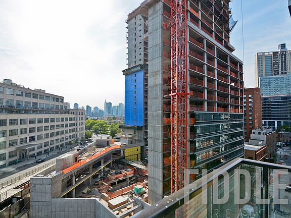 4th image of 44-41 Purves St #1304AA