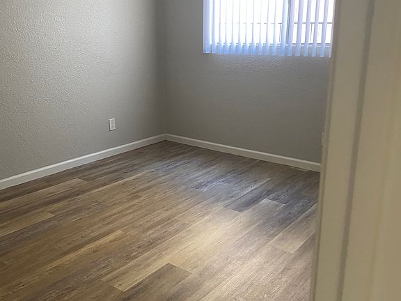 3rd image of 5228 Rex Ave APT 2