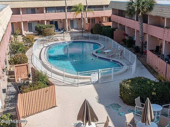 3rd image of 2501 Country Club Dr #113