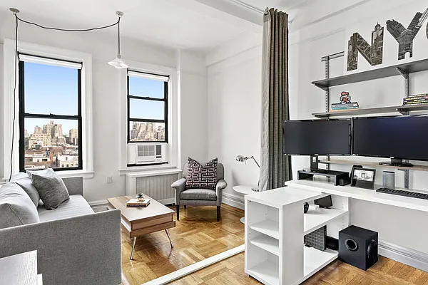 Rented by Compass | media 16