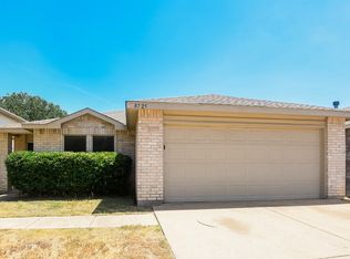 8725 Hunters Trl, Fort Worth, TX 76123