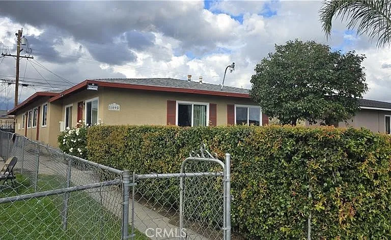 1095 E Nocta St #C — Photo 4