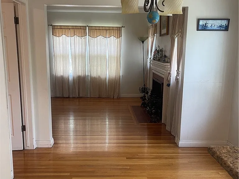 6207 Cloverly Ave — Photo 4