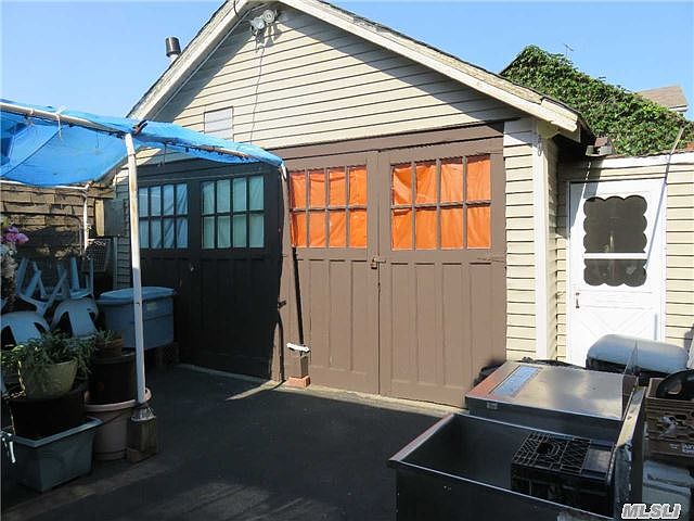 2nd image of 5416 153rd St