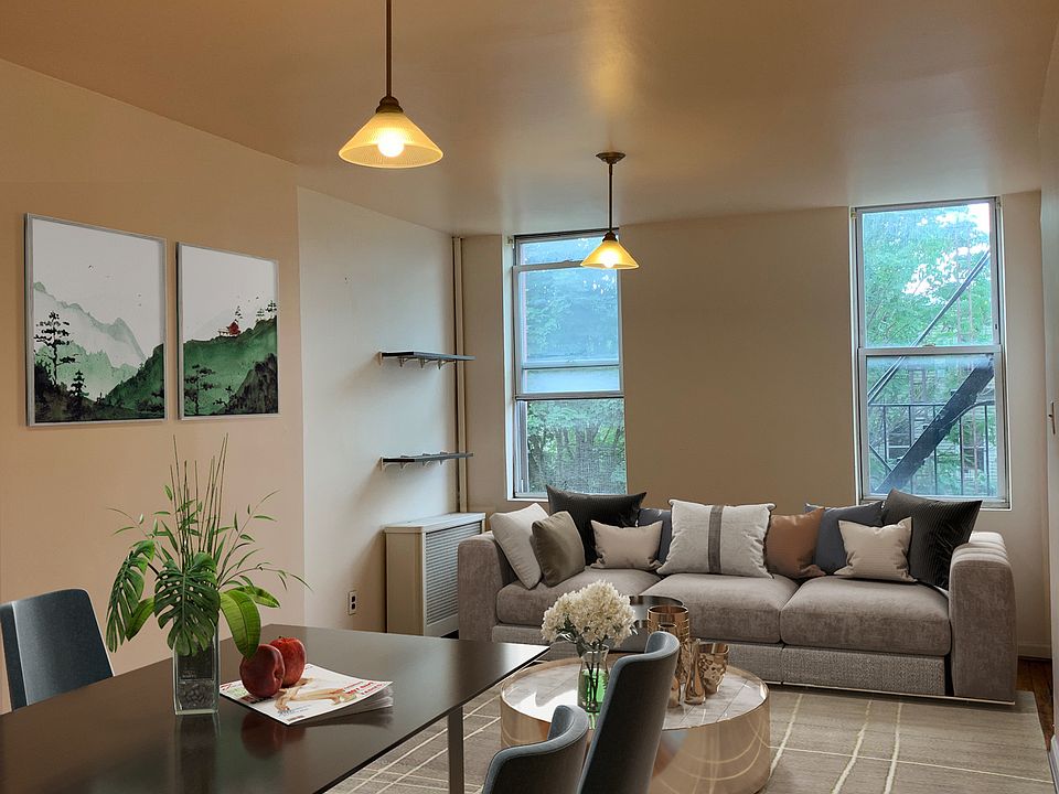 1st image of 250 19th St APT 3