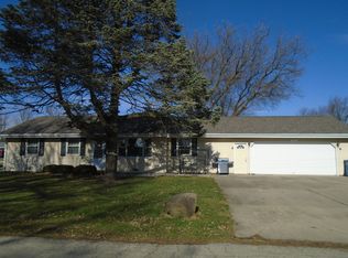 210 Division St, Mendota, IL 61342