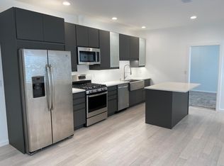 1119 Poinsettia Dr #AA, Los Angeles, CA 90046