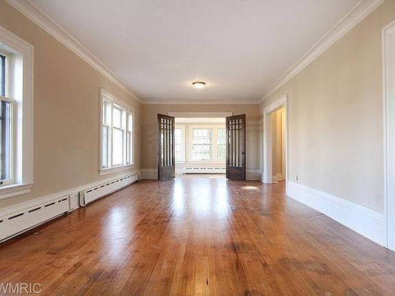 5th image of 505 W Cass St