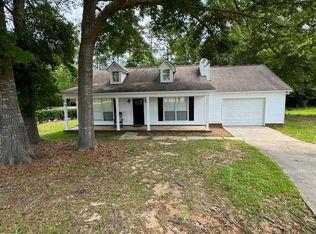 105 Wylette Way, Headland, AL 36345