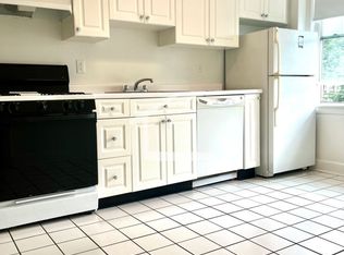 113 Kilsyth Rd APT 9, Boston, MA 02135