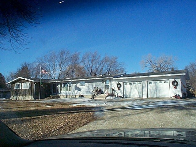 901 NE 2nd