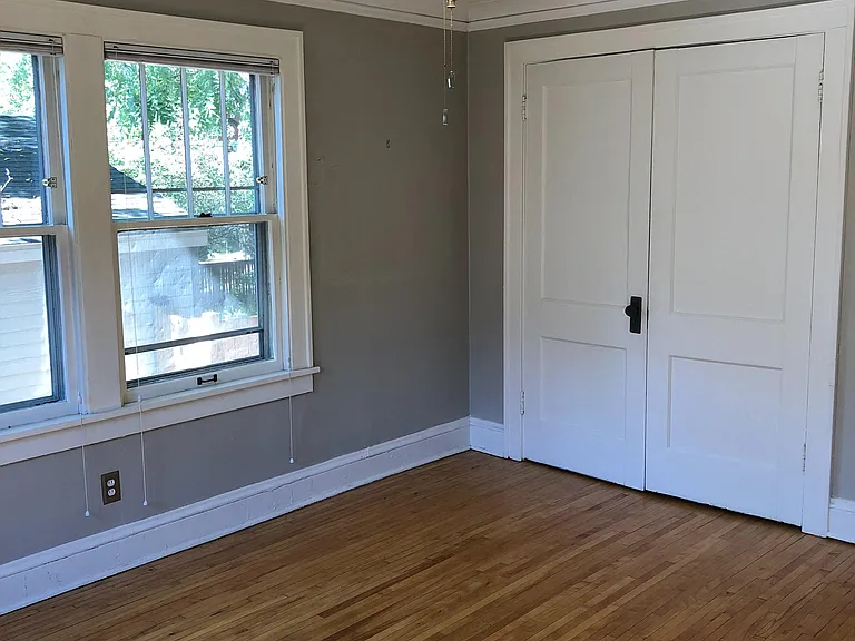 Ashland & Laurel Apartments — Photo 47