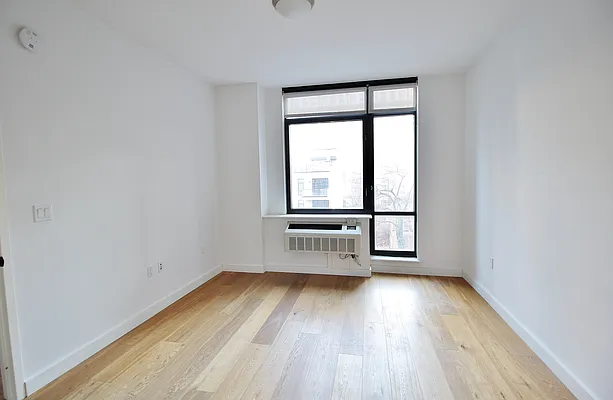 Rented by Julianna Realty Corp | media 52