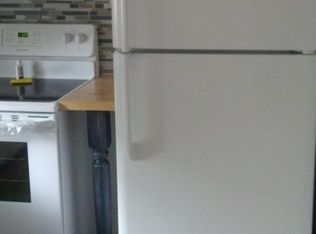 1015 Chesapeake Ct, Huntington, WV 25701