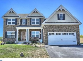9 Furlong Rd, Douglassville, PA 19518