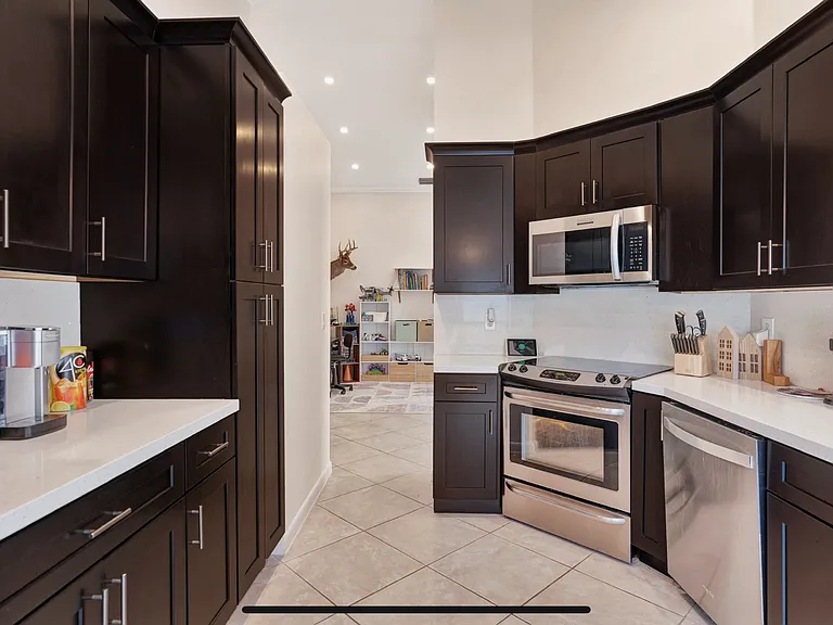 1048 Siena Oaks Cir E — Photo 11