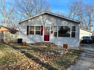 63 Lilac Ln, Springfield, IL 62702