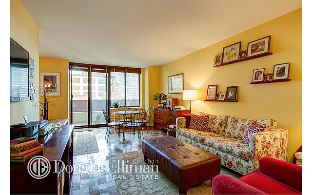 Sold by Douglas Elliman | media 20