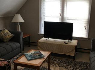 2671 Hampshire Rd #3, Cleveland, OH 44106