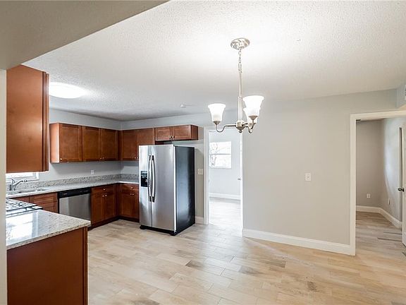 4th image of 5607 Bryson Dr