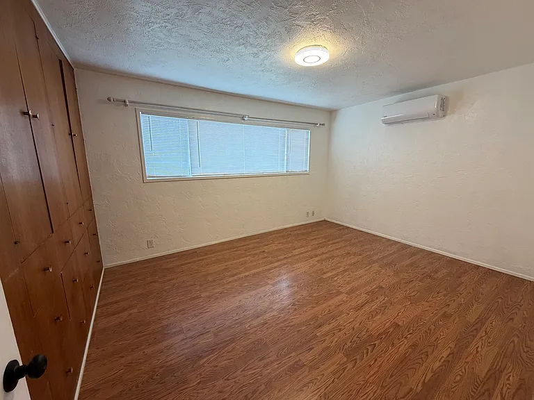 1919 NW Kline St — Photo 14