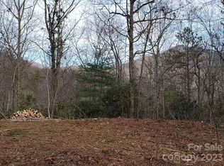 75 Honey Bee Ln, Sylva, NC 28779