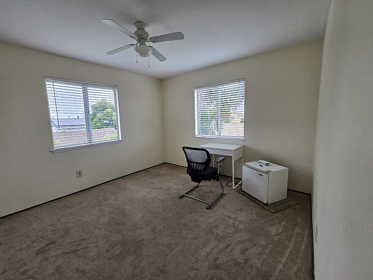 2864 Maricopa Ave — Photo 8