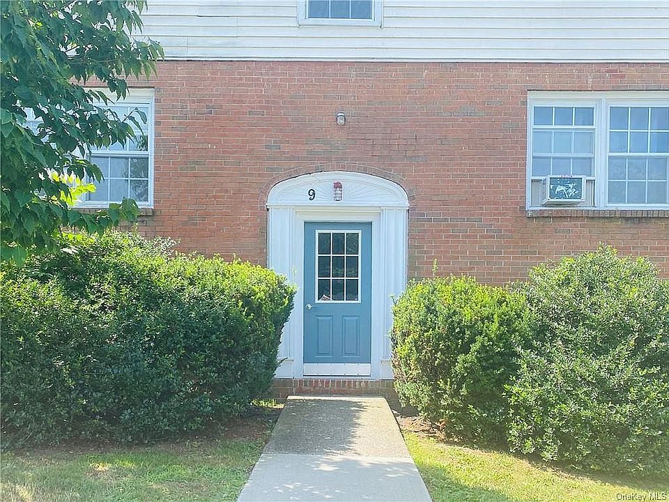 1st image of 9 Huguenot St APT 2