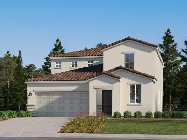 943 Granite Dr W, Madera, CA 93636