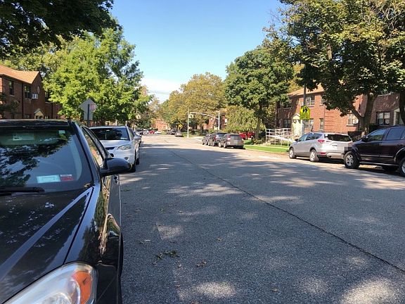 5th image of 6118 245th Pl