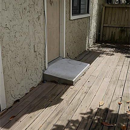 3rd image of 9351 Pagewood Ln