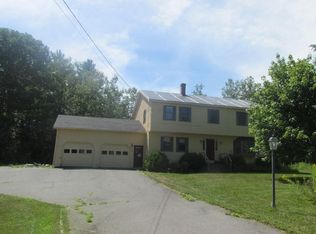 4 Brigadiers Ln, Searsport, ME 04974