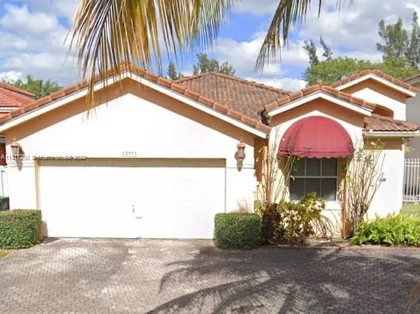 12993 NW 11th Ter, Miami, FL 33182