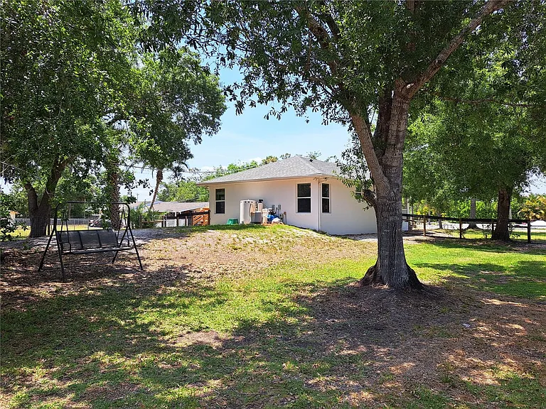 3819 Rosemary Dr — Photo 27