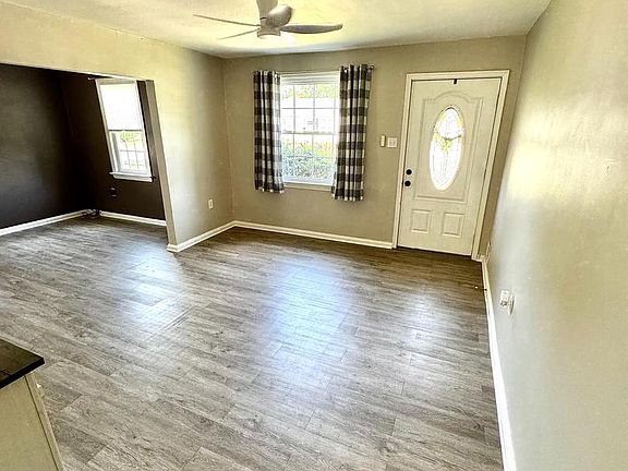 4th image of 807 Crescent Ave