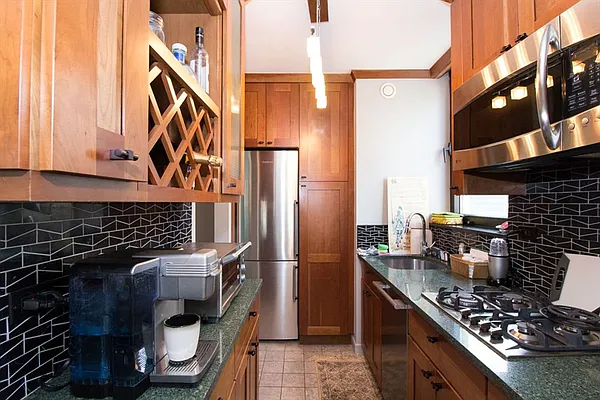 Rented by Corcoran | media 8