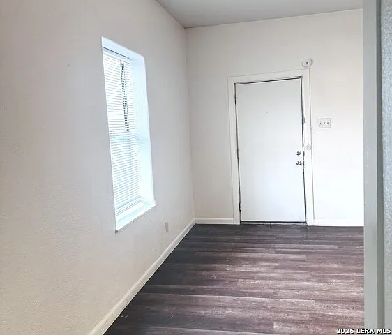 1 bed, 1.0 bath, 650 sqft, $725 — Photo 4