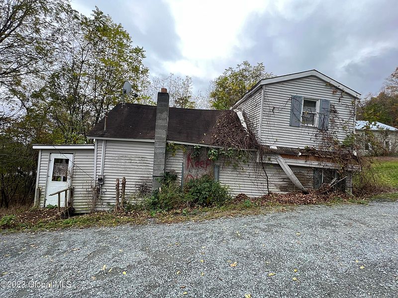 4th image of 27 Neddo Street