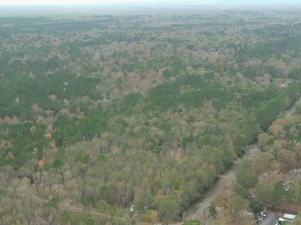 2 County Road 129, Liberty, TX 77575