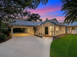 9030 SW 68th Ave, Pinecrest, FL 33156