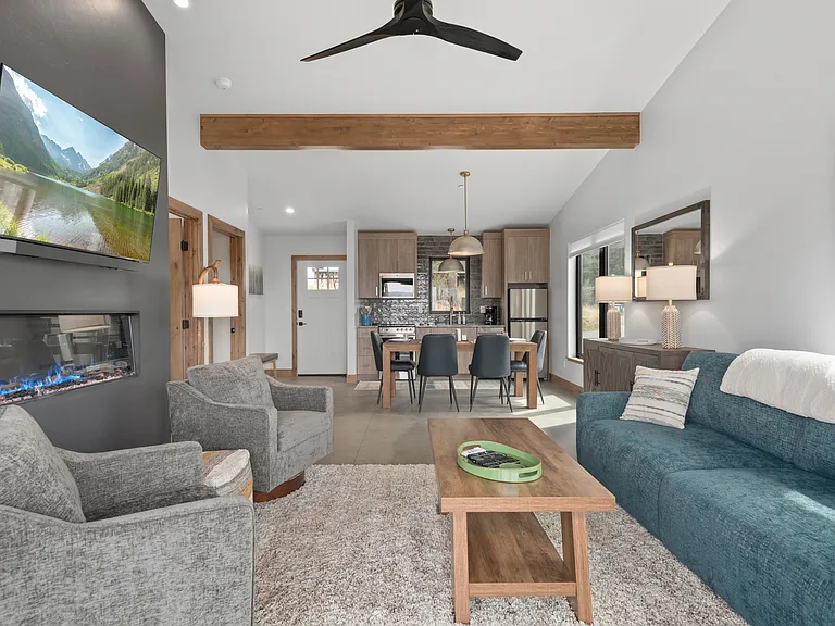 945 Nob Hill Rd #3 — Photo 18