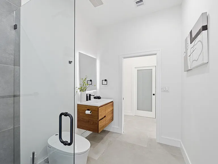 1308 Avocado Isle — Photo 31