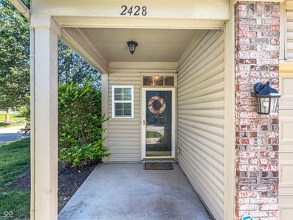 2nd image of 2428 Boyer Ln