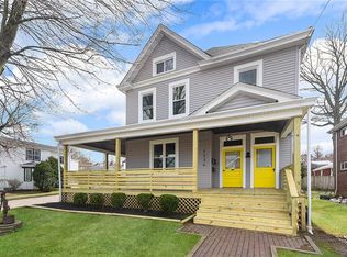 1234 Ridge Ave, Coraopolis, PA 15108