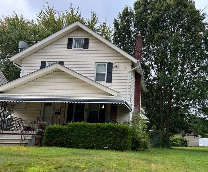 1st image of 916 Davies Ave