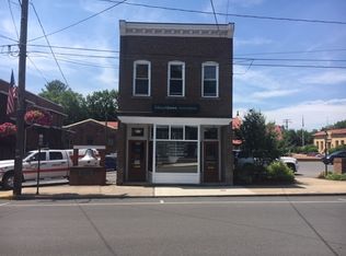 137 W Court St #2, Woodstock, VA 22664