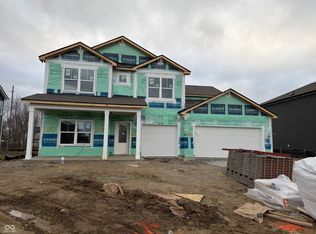 121 Ames Dr, Whiteland, IN 46184