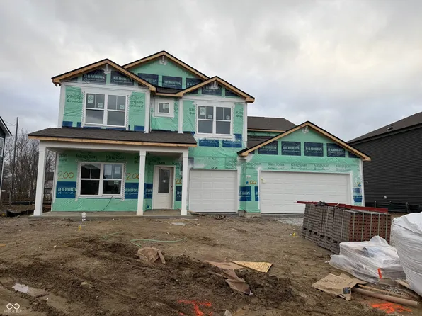 121 Ames Dr, Whiteland, IN 46184