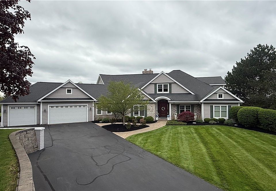 1st image of 29 Foxboro Ln
