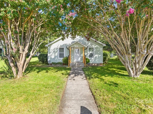 604 S Zion St, Landis, NC 28088